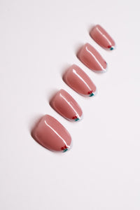 CHERRYS ON THE NAIL 🍒